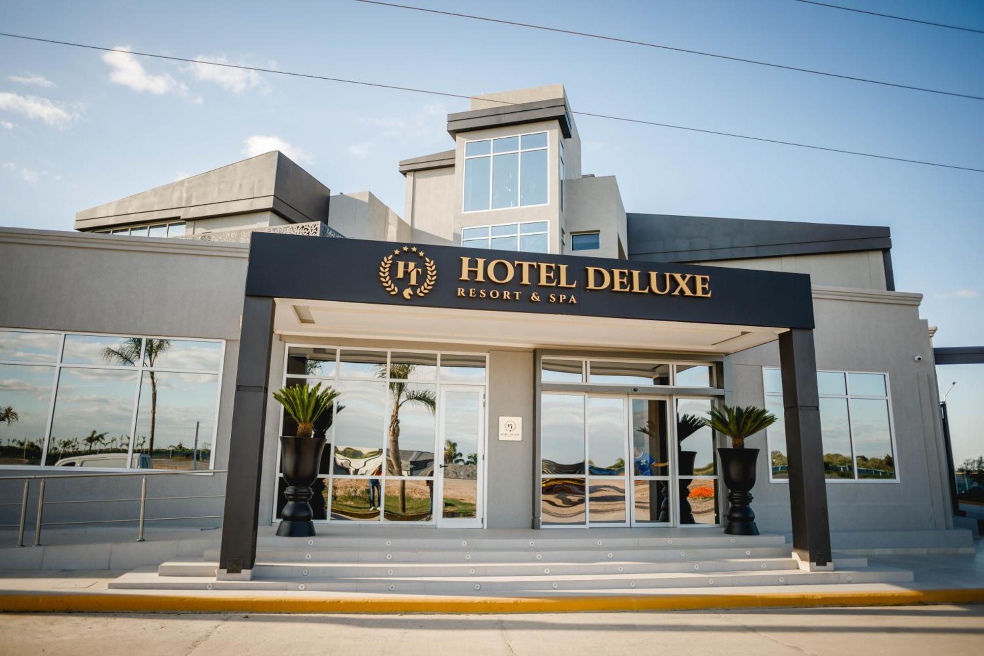 Ht Hotel Deluxe Resort & Spa Santiago del Estero Exteriör bild